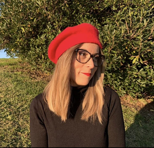 Escritora del barrio de Pumarín Gijón - Carla Valdés