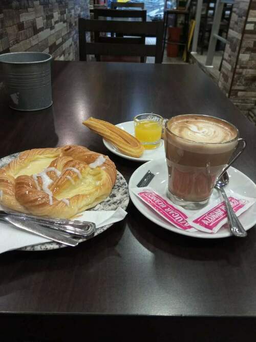 Café La Curuxia en Pumarín Gijón