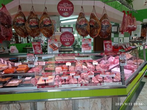 Carnicería M. Requejo en Pumarín Gijón