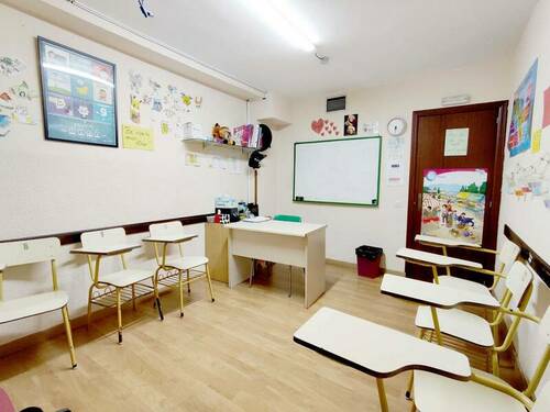 Academia de Inglés TEC The English College en Pumarín Gijón
