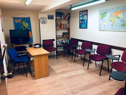Academia de Inglés TEC The English College en Pumarín Gijón