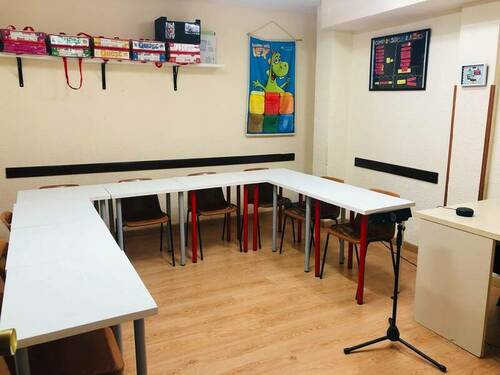 Academia de Inglés TEC The English College en Pumarín Gijón
