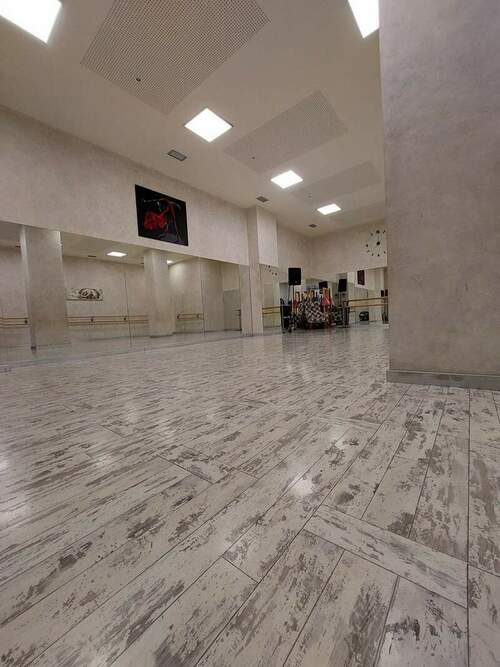 Escuela de Danza Melania en Pumarín en Gijón