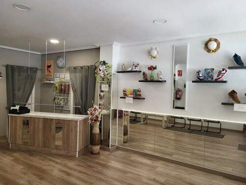 Calzados Nugar en Gijón en el barrio de Pumarín