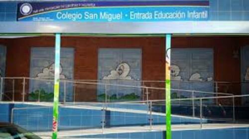 Colegio San Miguel en Gijón en el barrio de Pumarín