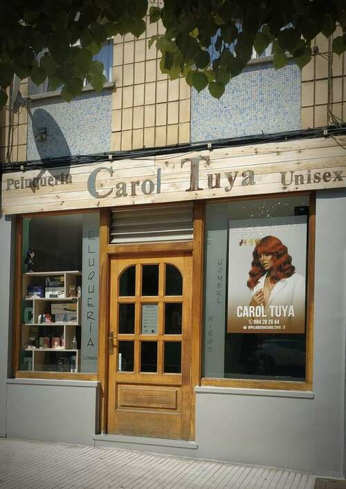 Peluquería Carol Tuya en Gijón en el barrio de Pumarín