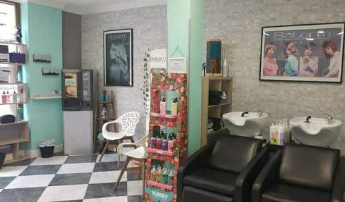 Peluquería Carol Tuya en Gijón en el barrio de Pumarín