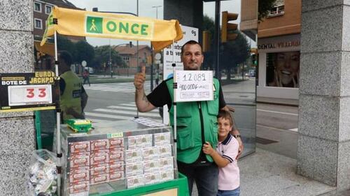 ¡TOCA EL CUPÓN DE LA ONCE EN EL BARRIO DE PUMARÍN!